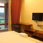 Mak Hotel